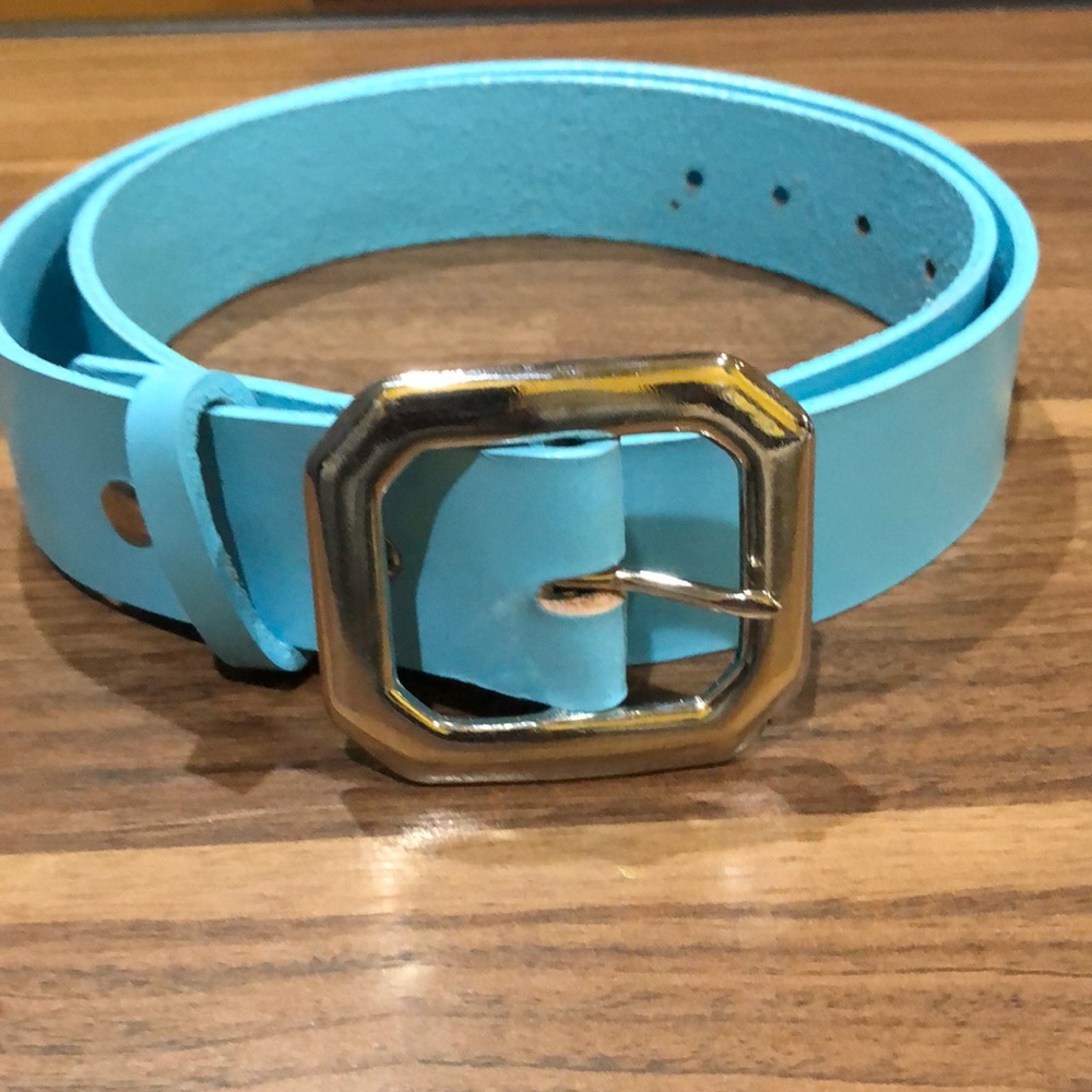 ✂️Final Sale Leather belt Buy 1 get 1 1/2 off on equal or less